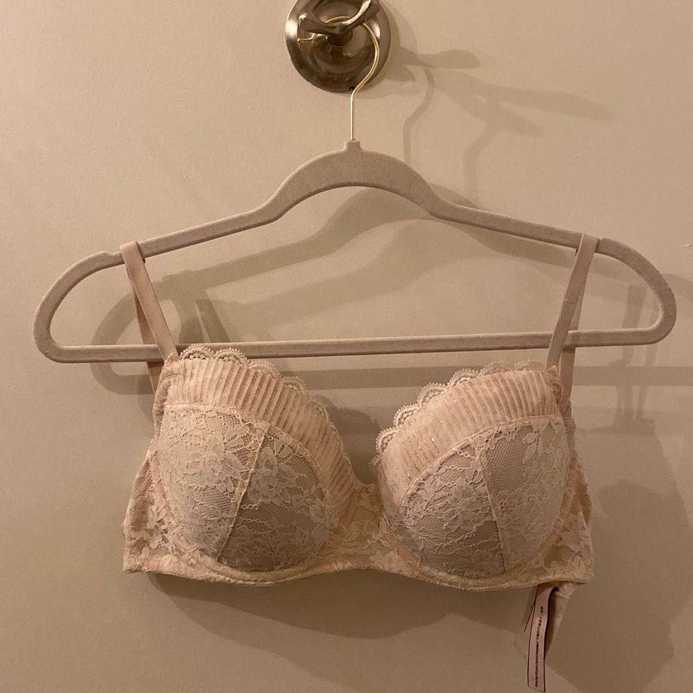 Victoria’s Secret Dream Angels Bra